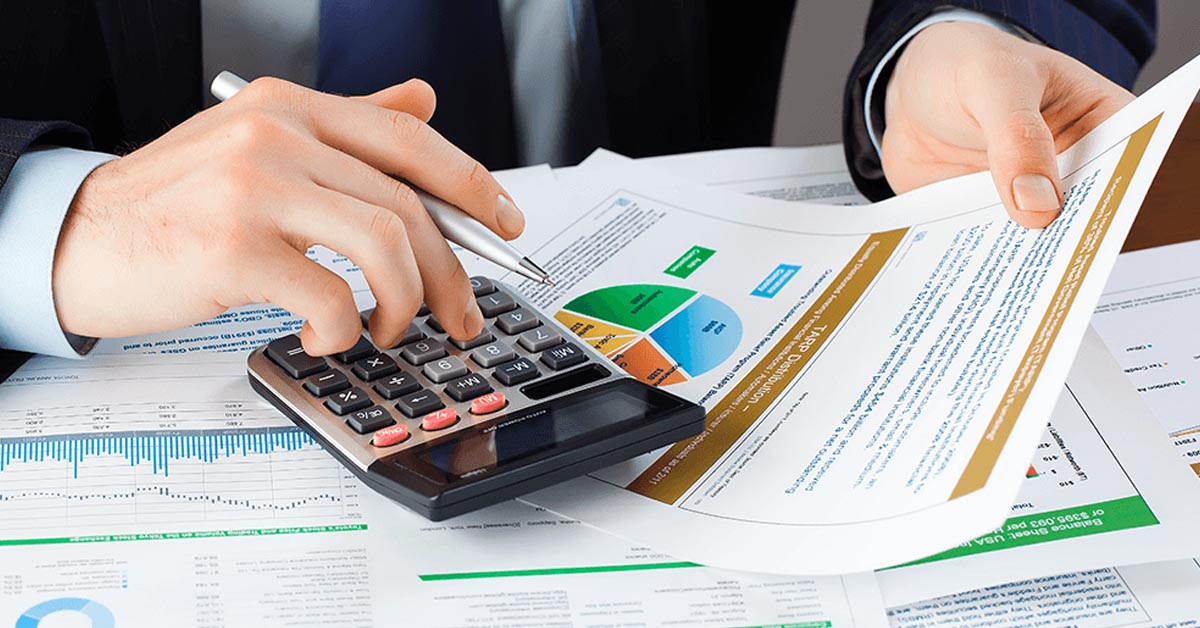 تطوير الاداء المهني للمحاسبين وفق المعايير الدولية